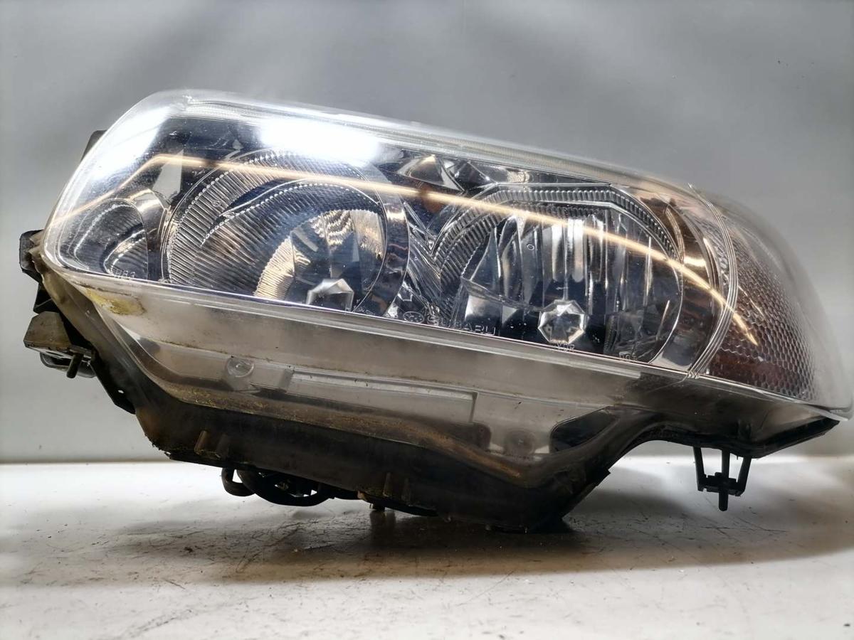 Subaru Forester SG original Scheinwerfer vorn links Halogen Facelift Bj.2007